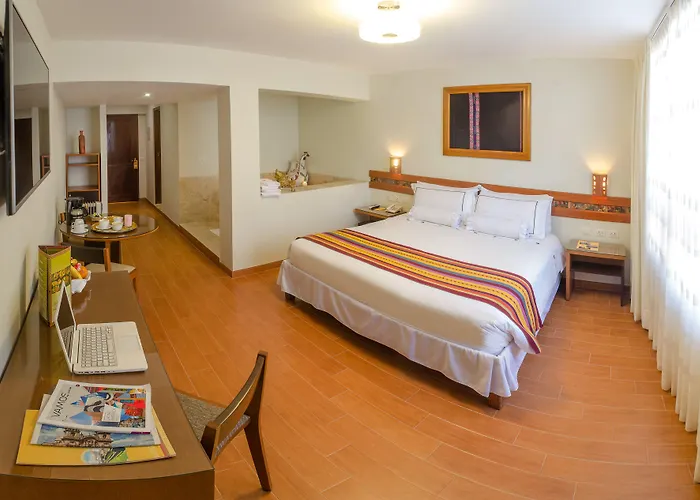 Hotel Taypikala 4*