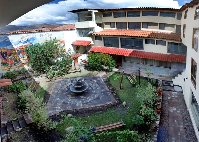 Hotel Taypikala 4*